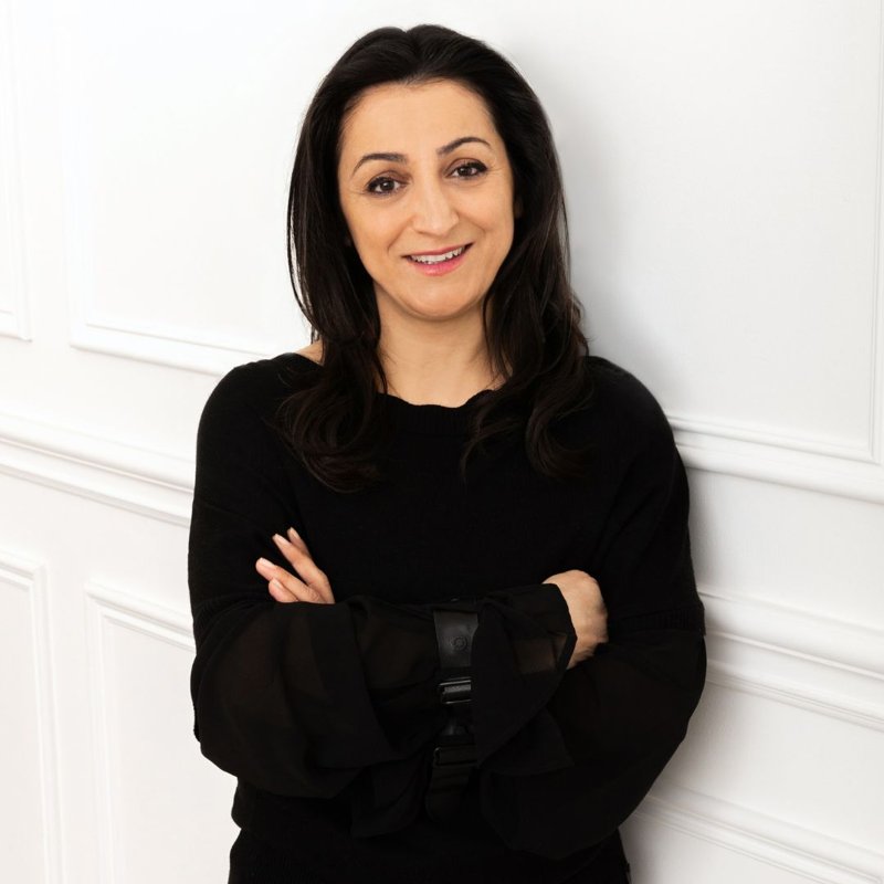 Tifa Zarabi, REALTOR® with The Jennifer Jones Team, LPT Realty, Brokerage